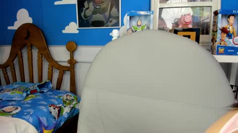 Keisi online show from 01.04.25