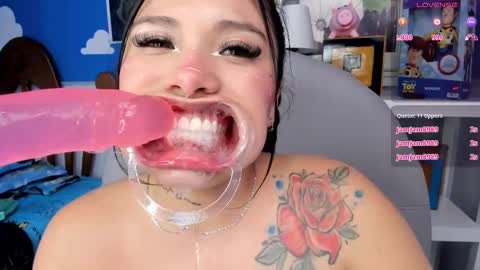 Keisi online show from 02.11.25