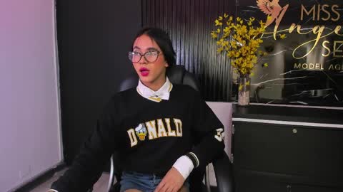 miss_khalifadoll online show from 04.01.26
