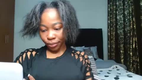 Snapshot of miss_kiarrafit chatting on 01.16.25 Miss Kiarrafit online show from 01.16.25