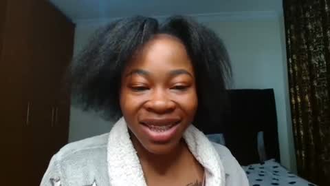 Snapshot of miss_kiarrafit chatting on 01.18.25 Miss Kiarrafit online show from 01.18.25