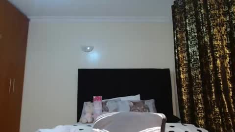 Miss Kiarrafit online show from 01.20.25