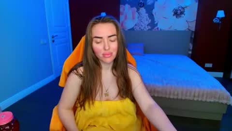 Snapshot of miss_kiten chatting on 07.12.26 miss_kiten online show from 07.12.26
