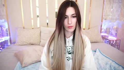   online show from 12.05.24