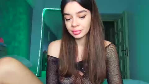 Snapshot of miss_medyson chatting on 10.03.25 miss_medyson online show from 10.03.25
