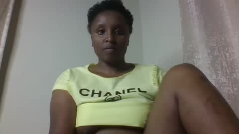 Snapshot of miss_nada chatting on 03.01.26 sophia online show from 03.01.26