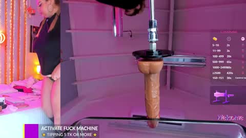  Miss Pawi online show from 02.10.26