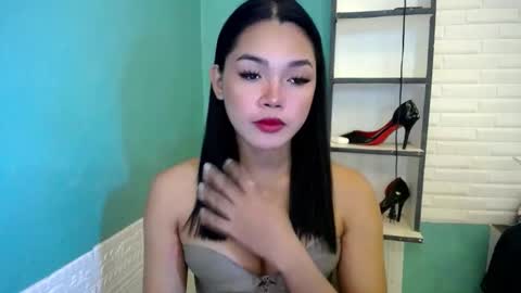 Precious online show from 04.11.26