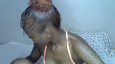 miss_pretty1 online show from 12.18.25