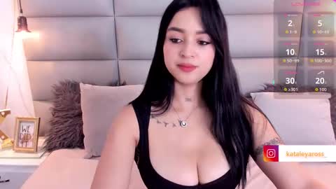 onlyfanskataleyaross online show from 09.29.25