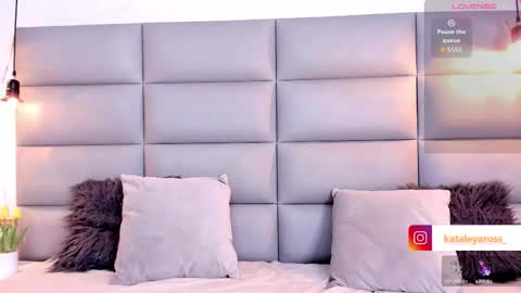 onlyfanskataleyaross online show from 11.09.25