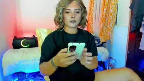 miss_sabrinaxx online show from 03.25.26