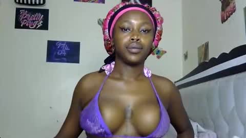miss_sexyyy online show from 04.10.26