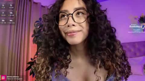 Amy Olivera online show from 09.29.25