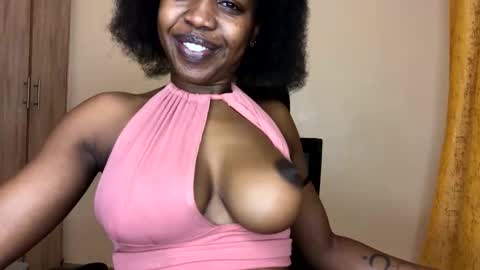 Snapshot of miss_squirts chatting on 05.02.26 BELLAH online show from 05.02.26