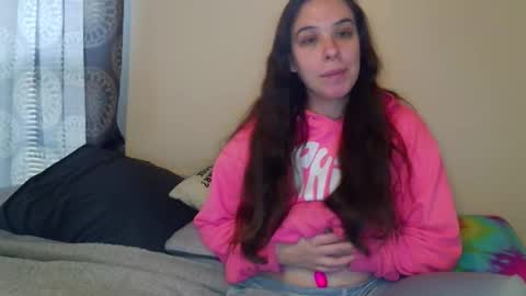 Bella online show from 11.24.25