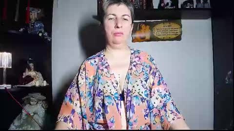 miss_tasha_kom online show from 12.21.25