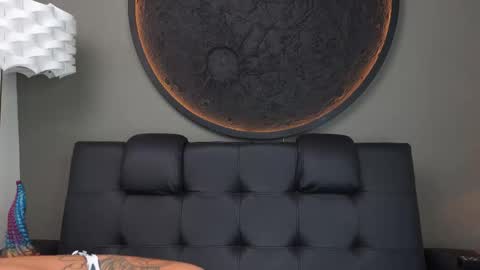 Snapshot of miss_vaiolette chatting on 10.10.25 Vaiolette online show from 10.10.25