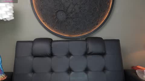 Snapshot of miss_vaiolette chatting on 11.06.25 Vaiolette online show from 11.06.25