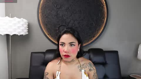 Vaiolette online show from 06.01.26