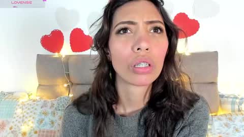 Miss Veronica online show from 02.15.25