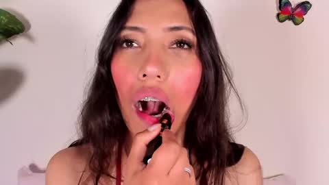 Miss Veronica online show from 03.03.26