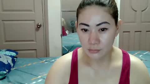 Snapshot of miss_zephyr chatting on 02.23.26 HOT MOMMY ZEPHYR online show from 02.23.26