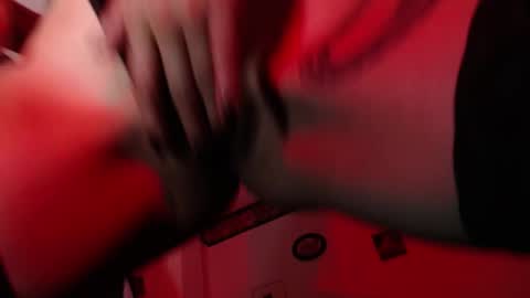 Anarkitten  online show from 01.30.25