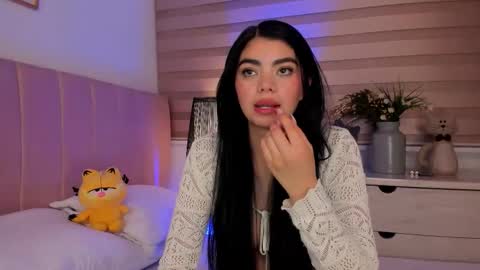 Snapshot of missariadnaa chatting on 03.18.26 Ariadna Ruiz online show from 03.18.26