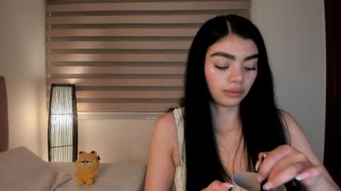 Snapshot of missariadnaa chatting on 04.13.26 Ariadna Ruiz online show from 04.13.26