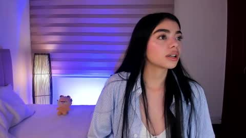 Snapshot of missariadnaa chatting on 04.15.26 Ariadna Ruiz online show from 04.15.26