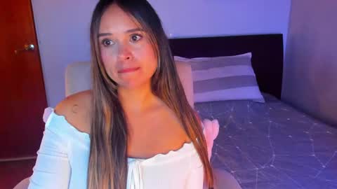 valentina andrea online show from 05.23.26
