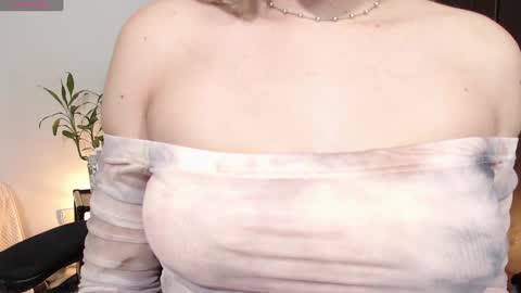 MissBlair online show from 02.08.25