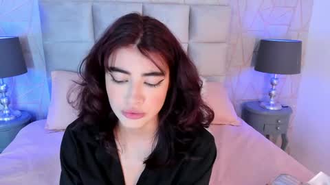 Misscarlet 26 online show from 04.16.26