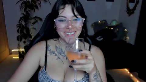 Missy Charlottte.  Hey remember to give me a thumbs up ty online show from 12.06.24