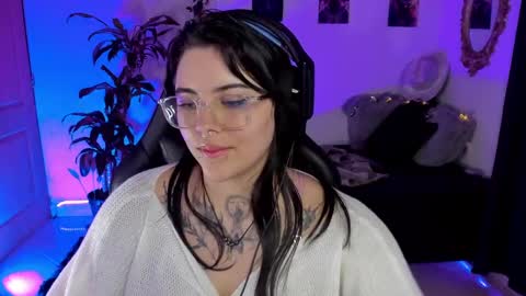 Missy Charlottte.  Hey remember to give me a thumbs up ty online show from 01.09.25