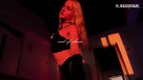 Snapshot of misschloe__ chatting on 01.05.25 Chloe freelance model Please your thumbs up are important online show from 01.05.25