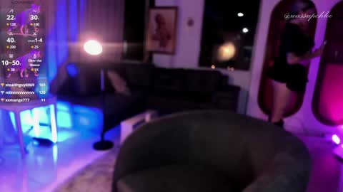 Snapshot of misschloe__ chatting on 01.28.25 Chloe freelance model Please your thumbs up are important online show from 01.28.25