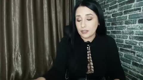 Snapshot of missdyaa chatting on 05.13.26 Miss online show from 05.13.26
