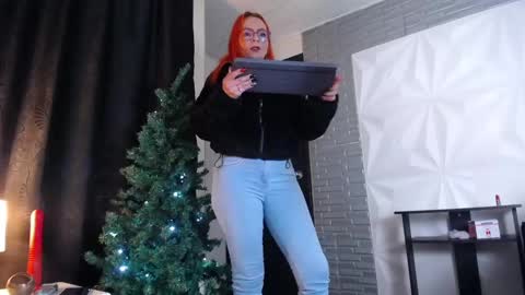 Snapshot of missellien chatting on 12.28.24 Angela online show from 12.28.24
