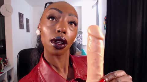 Emilie Diaz online show from 03.11.26