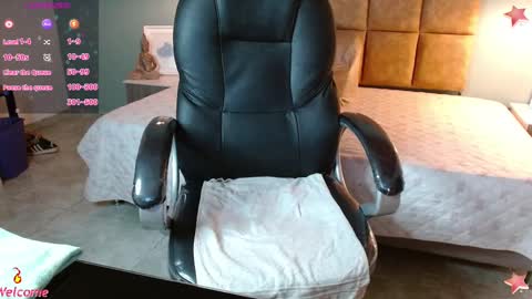 Maria Gomezz online show from 03.04.25