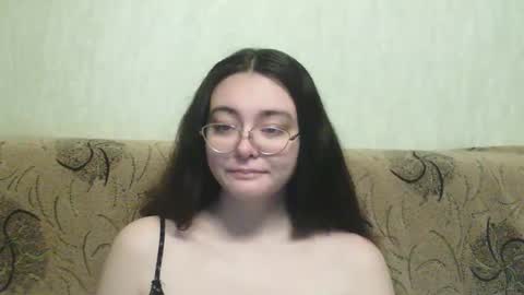 missis mona online show from 02.21.25