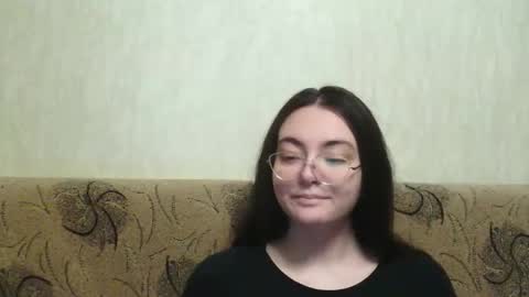 missis mona online show from 12.15.25