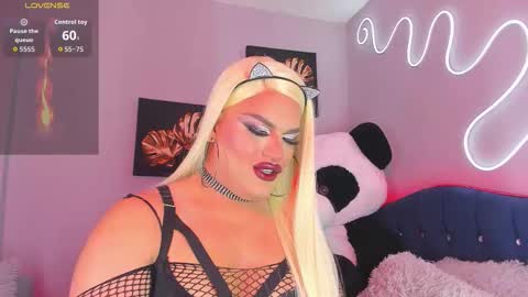 kassandra lazcano online show from 09.13.25