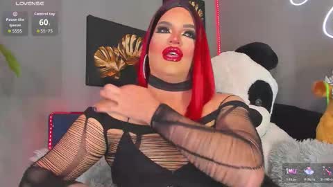 kassandra lazcano online show from 11.24.25