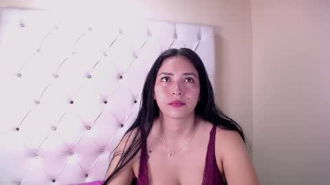 Snapshot of misskharla chatting on 01.17.26 Danna online show from 01.17.26