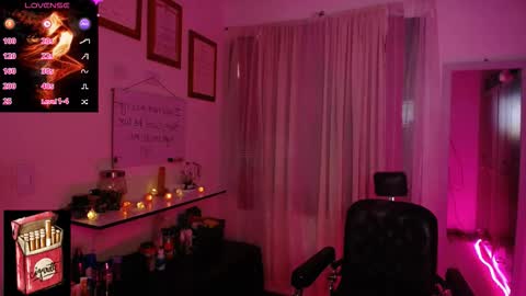 LanaLul  online show from 10.05.25