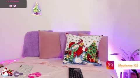 Snapshot of misslilith69 chatting on 12.10.24 lyly independient model online show from 12.10.24