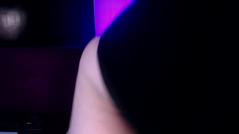 Miss Loise online show from 12.29.24